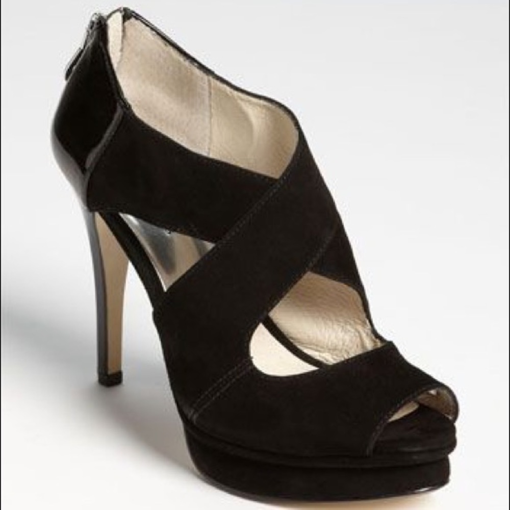 MICHAEL Michael Kors Elena Cross Strap Sandal